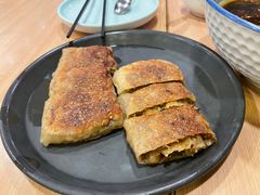 状元千层牛肉饼-宏状元现熬粥·京味菜(三里河店)