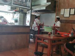 大堂-清真高老大牛排胡辣汤(嵩山路总店)