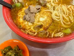 -易记皮肚面(明瓦廊店)