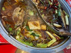 -集草轩·重庆麻辣烤鱼(西湖道店)