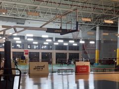 -莱茵体育生活馆