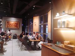 大堂-星巴克臻选(深圳万象天地旗舰店)