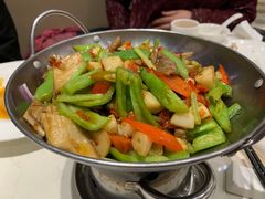 尖椒炒大肠-松花湖水饺(新濠天地店)