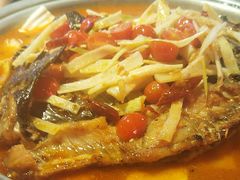 -令狐冲·炭烤活鱼(宝龙店)