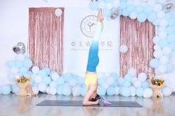 -亚太瑜伽普拉提学院