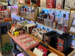 -爱畅享华为苹果手机维修服务(虹口龙之梦店)