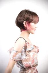 -曼都发型