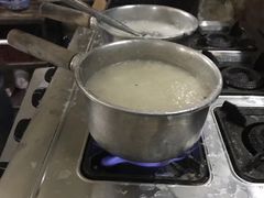 -辉辉大排档