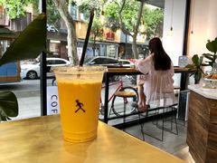 茶拿铁-常识咖啡common sense(春熙路店)