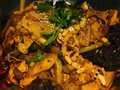 -拿渡麻辣香锅(世茂广场·工三店)