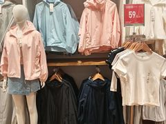 -优衣库(上海虹口龙之梦店)