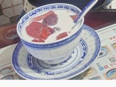 -广信牛奶甜品世家(台东店)