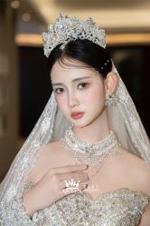 点击看大图 -艾拉·女王婚纱礼服馆