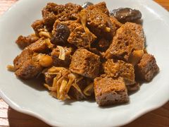 -金枝玉叶上海人家食府(三里河店)