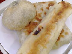 炸糕&烙春卷&牛肉饼-护国寺小吃(地安门店)