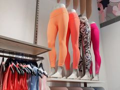 -lululemon(比斯特购物村店)