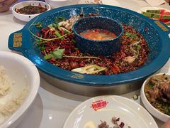 -渔香岛美蛙鱼头火锅(威清路店)