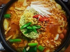 部队火锅-首尔大排档