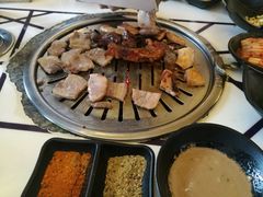 -艺林烤肉城(光明店)