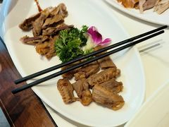 -梅利汴京烤鸭•开封豫菜地标店(东大街店)