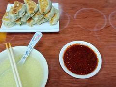 -小街锅贴(护国寺店)