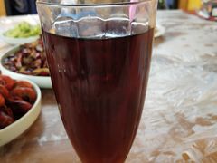 -冰冰龙虾·江湖菜·花园江景餐厅