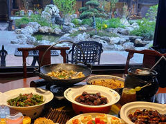 -麒麟小院·老九江菜(安平路店)