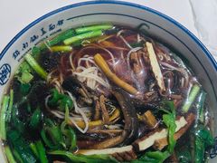 -镇南锅盖面馆(解放路店)