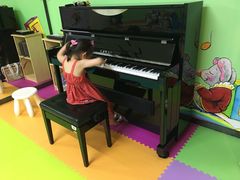 上课实景-柏斯音乐艺术中心·钢琴·吉他(上音店)