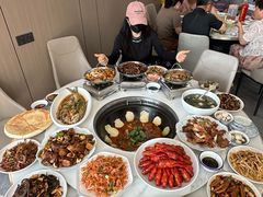 -丹水桥地锅鱼·翘嘴鲌·地方特色全鱼宴(丹江口大坝店)