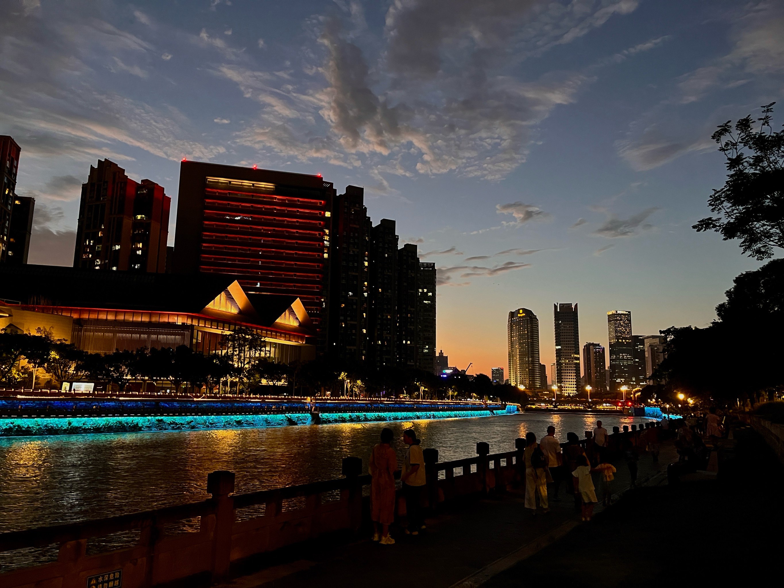 望江楼夜景图片