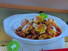 -肥肥虾庄·金牌油焖大虾(汉口城市广场店)
