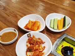 小菜-喇喇排骨火锅·传统韩式脊骨汤(望京西园总店)