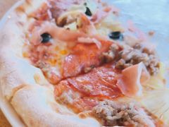 -城市大道红炉披萨烘焙坊