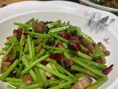 -寻钵记民菜馆·正宗常德钵子菜(滨湖路店)