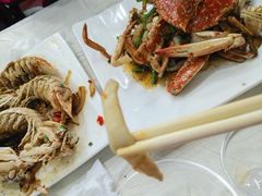 -覃记海鲜美食餐厅