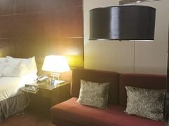 -广州天河希尔顿酒店