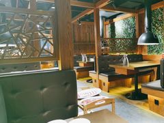 大堂-辛氏火炉·韩式古法烤肉(松北店)