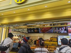 -85度C(生甜甜圈研究工坊·上海局门店)