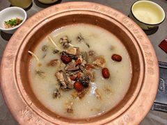-阿婆情腊排骨火锅·野生菌季(古城旗舰店)