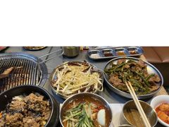 -金龙烧烤·牛肉面(西塔店)