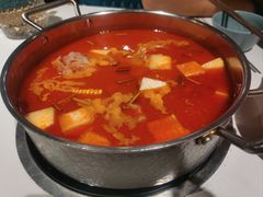 酸汤猪脚锅-小街猪手(团结湖店)