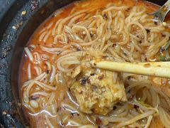 -曹宝林砂锅麻辣烫(星光路店)