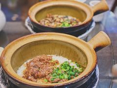 窝蛋牛肉饭-红星光发煲仔饭(文海店)