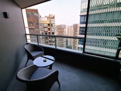 -成都合景誉舍全套房酒店