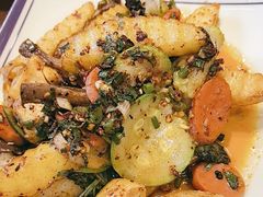 -云阿蛮云南生烫牛肉米线(奉贤路店)