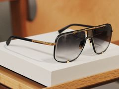 -目艮眼镜SHOWROOM(品牌集合店)
