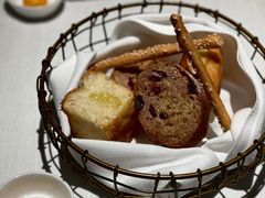 餐前面包-Mogul Eatery·大亨餐酒馆