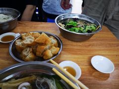 -福屿鲜捞小吃·捞化(福屿总店)