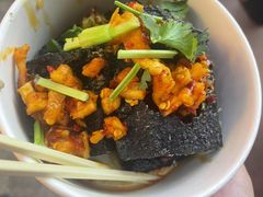 -黑色经典臭豆腐·湖南特产(步行街店)